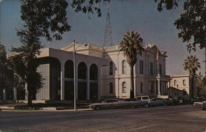 Glenn County Court House Willows CA Postcard